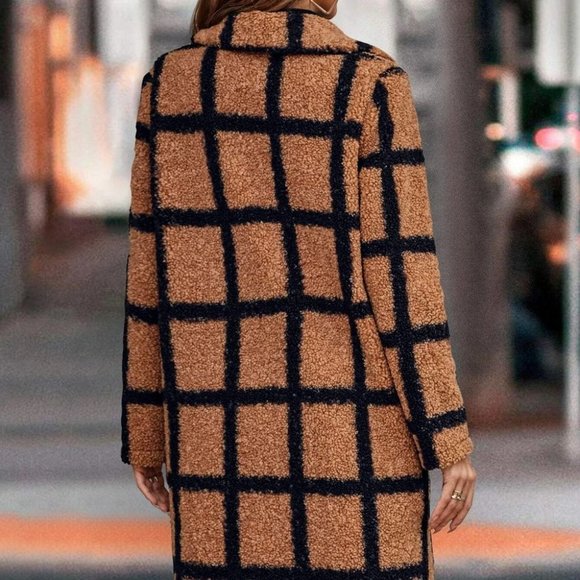 Chic Grid Print button Up Teddy Coat - Picture 3 of 5